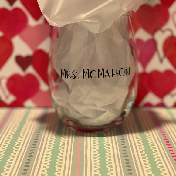 Custom made Wine Glass - Picture 4 of 6